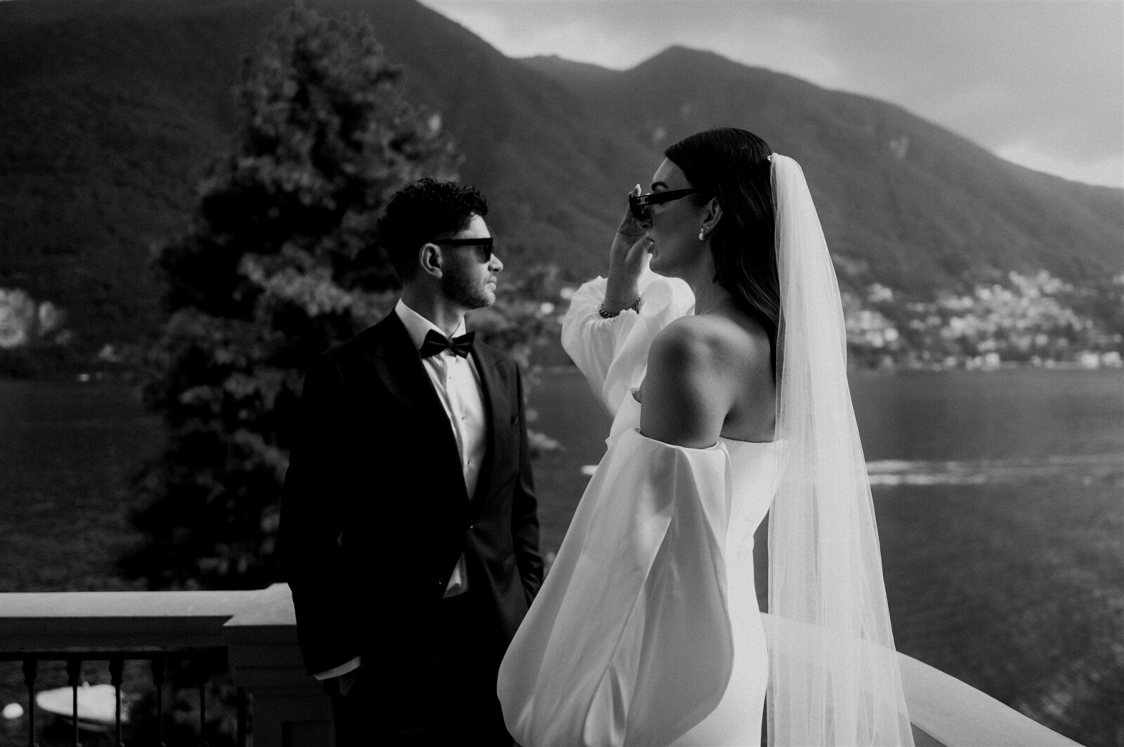 Candid and creative lake como Italy wedding photography