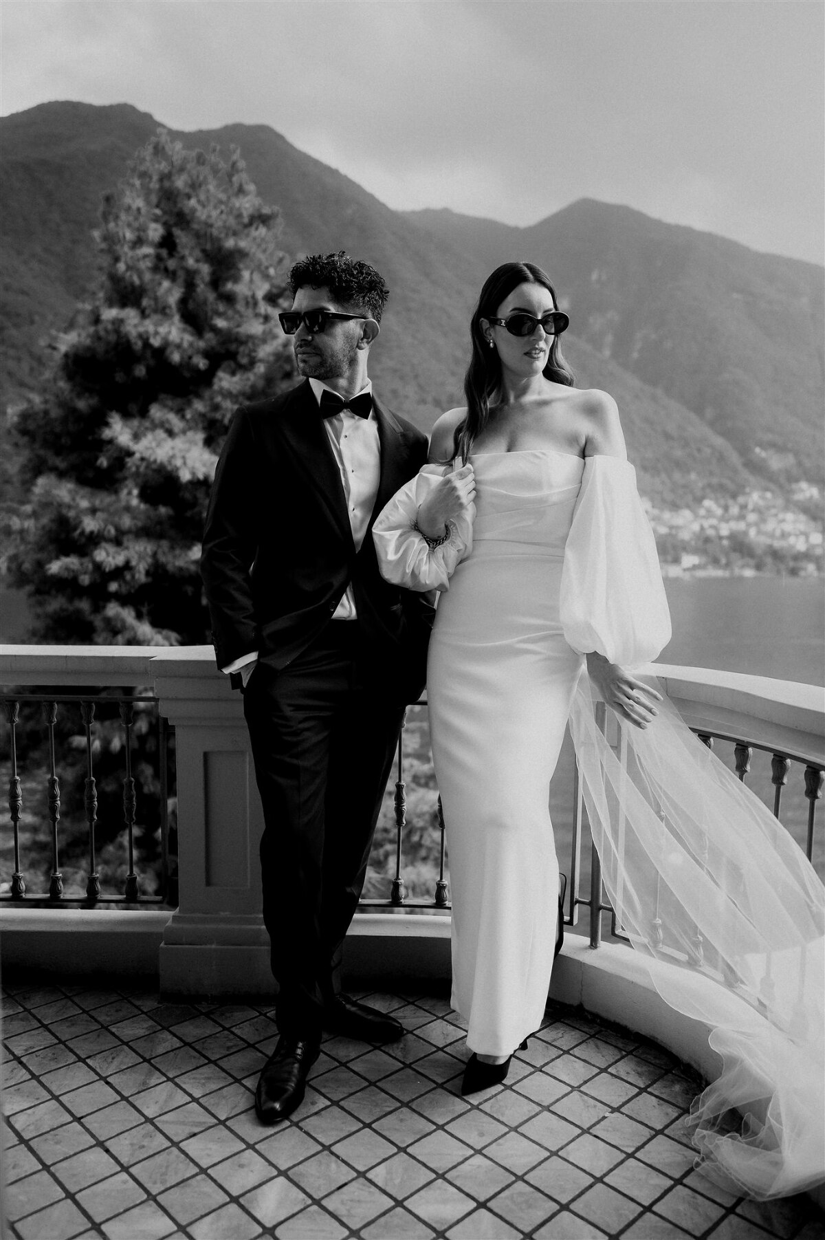 Candid and creative lake como Italy wedding photography